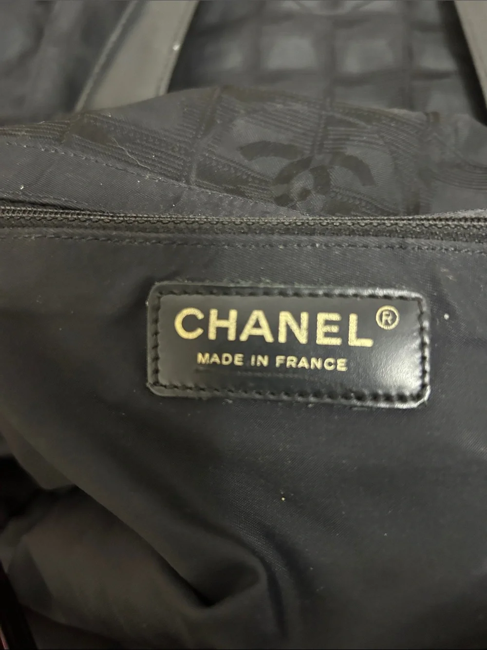 Authentic Chanel Travel Ligne tote in Black - Picture 6 of 6